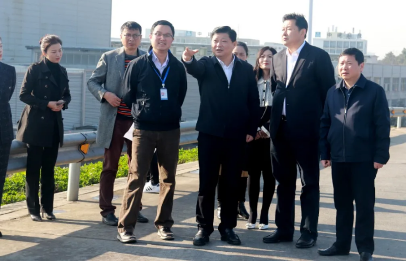 寧鄉(xiāng)市委副書記、市長(zhǎng)付旭明率隊(duì)赴中部產(chǎn)業(yè)基地進(jìn)行新春走訪慰問(wèn)