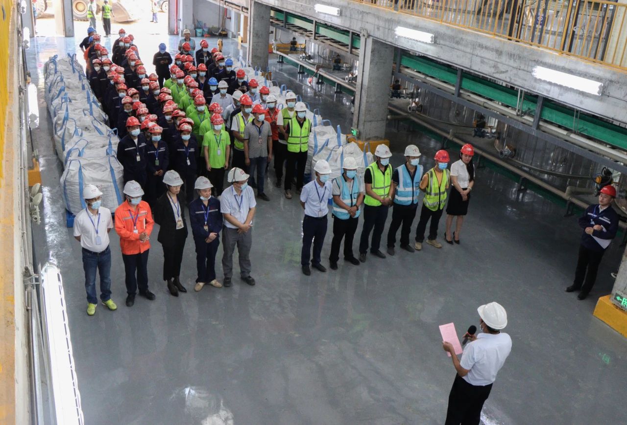 雙喜臨門(mén)！西部產(chǎn)業(yè)基地五日內(nèi)兩車(chē)間相繼投產(chǎn)