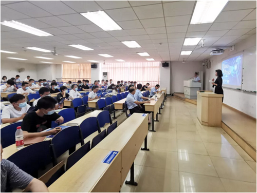 新“鋰”想 新起點！中偉2022年校園招聘中南大學(xué)站宣講會舉行